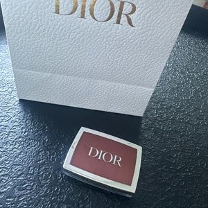 Dior Rosy Glow Blush in Mahogany